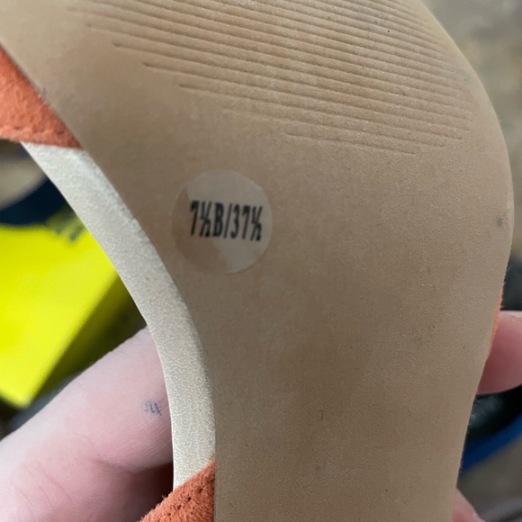 Sole Society Heels - Picture 4 of 4